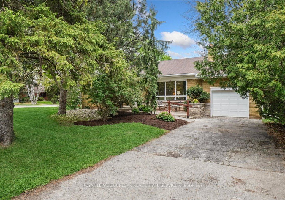 957-eagle-drive-burlington-ontario-w12158455