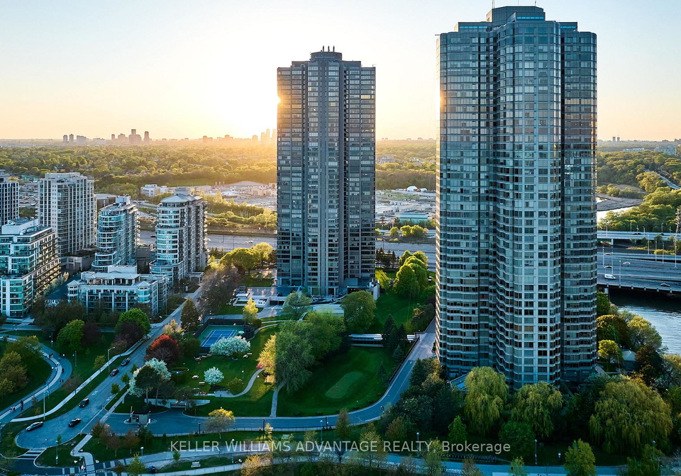 2045-lake-shore-boulevard-w-etobicoke-ontario-w12159527