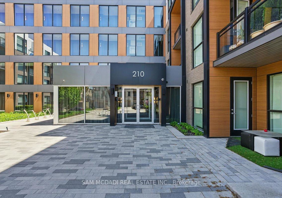 210-sabina-drive-oakville-ontario-w12159720