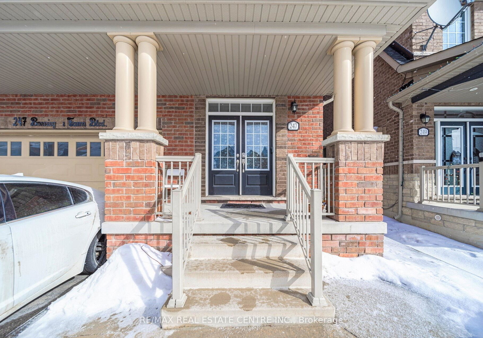 247-bonnieglen-farm-boulevard-caledon-ontario-w12159748