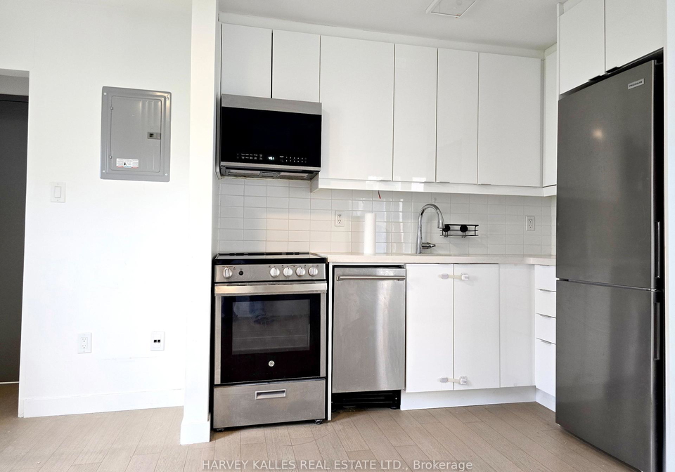 521-browns-line-etobicoke-ontario-w12160307