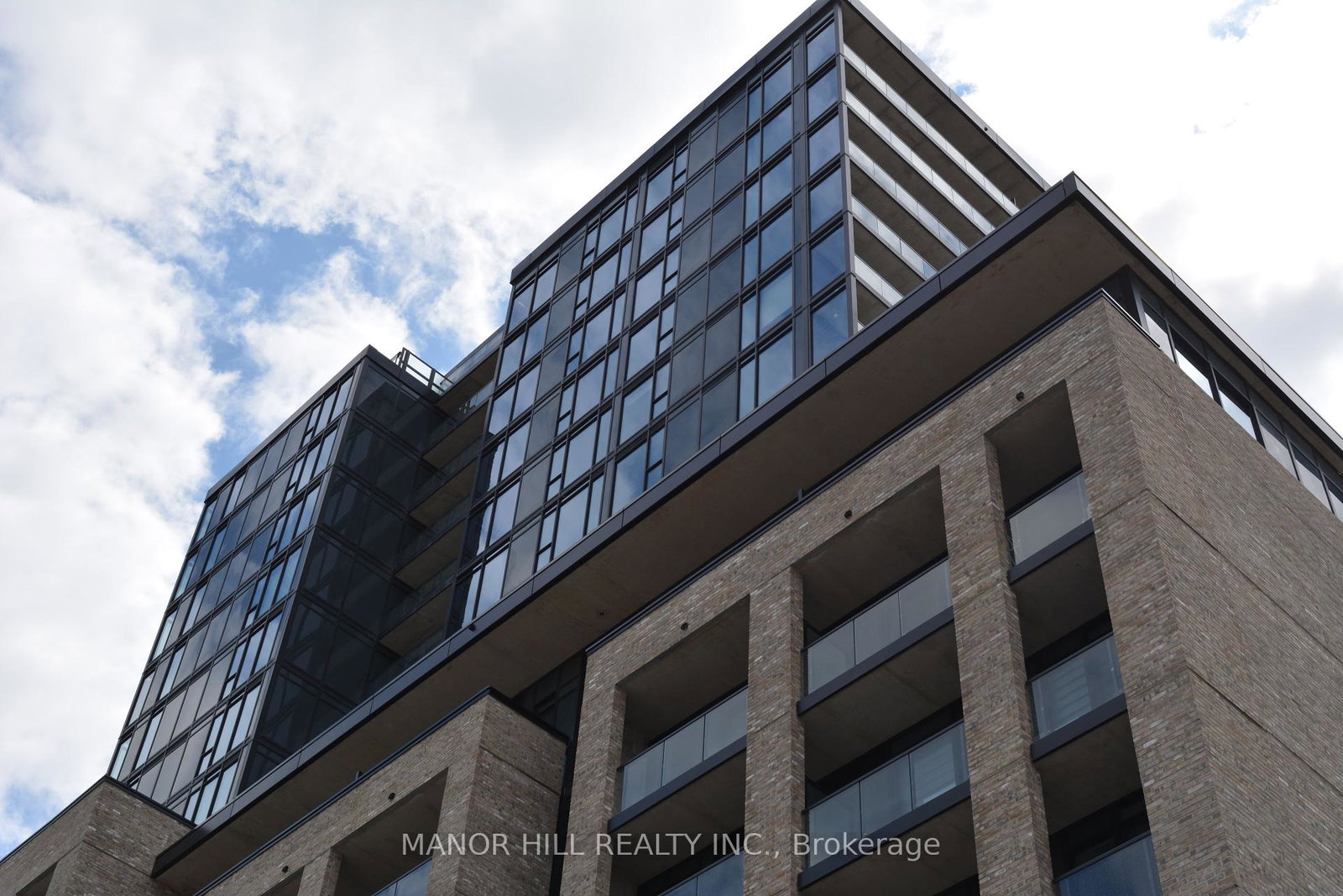 86-dundas-street-e-mississauga-ontario-w12160309