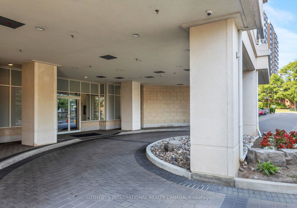 3865-lake-shore-boulevard-w-etobicoke-ontario-w12160313