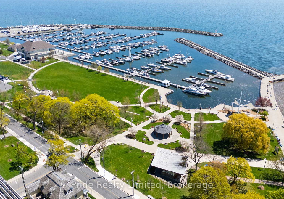 11-bronte-road-oakville-ontario-w12160353