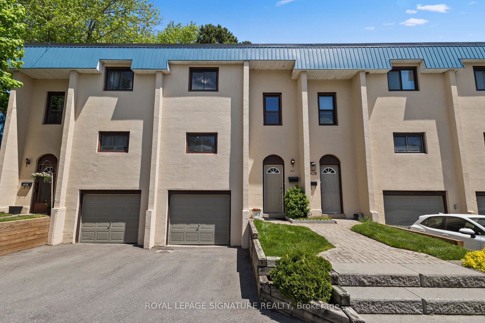 611-francis-road-burlington-ontario-w12160390
