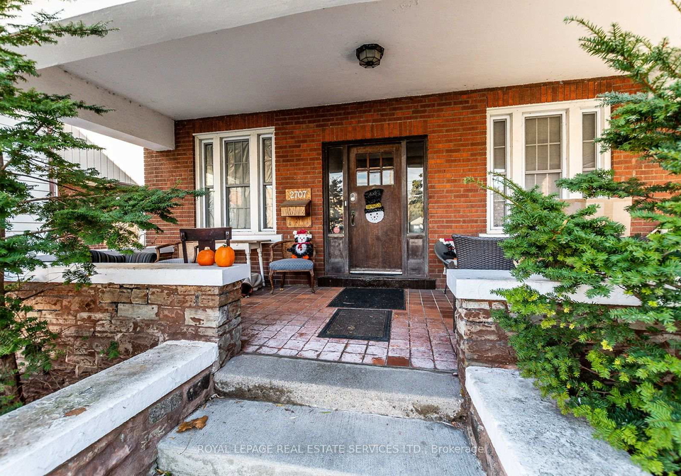 2707-lake-shore-boulevard-w-etobicoke-ontario-w12160544