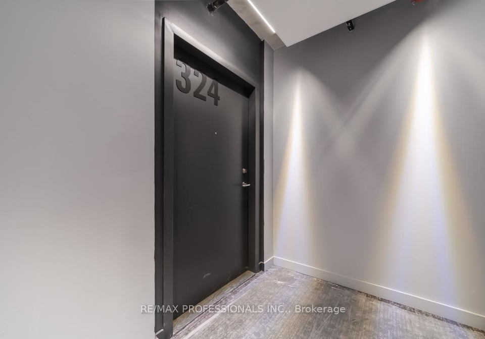 7-smith-crescent-etobicoke-ontario-w12160603