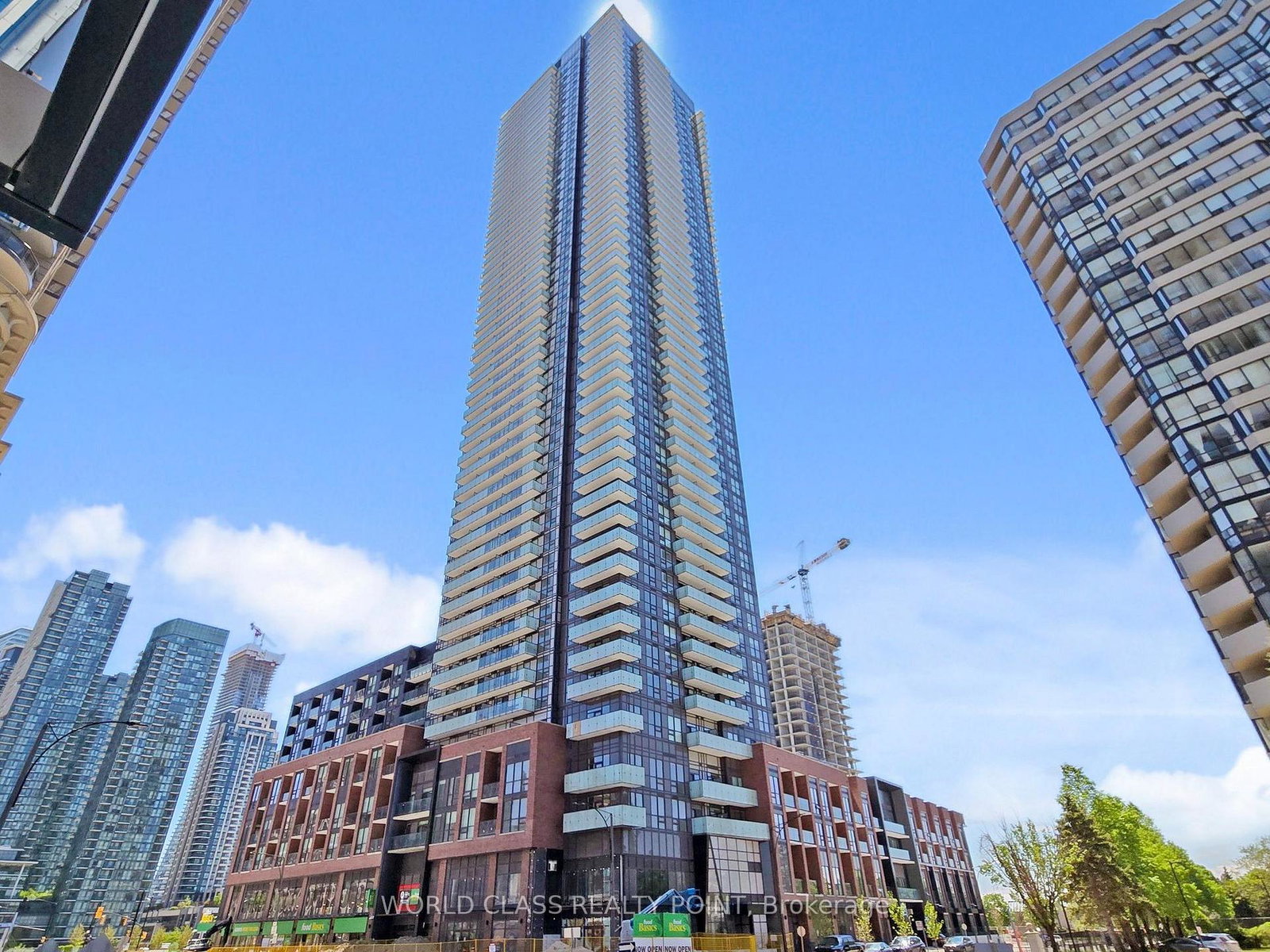 430-square-one-drive-mississauga-ontario-w12161008
