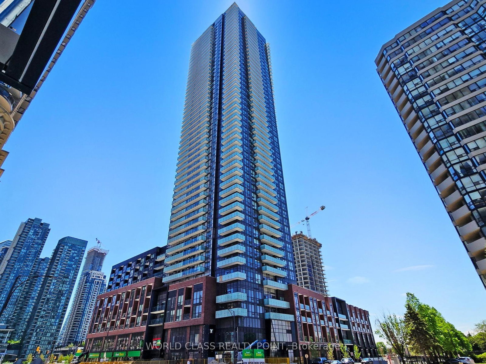 430-square-one-drive-mississauga-ontario-w12161107