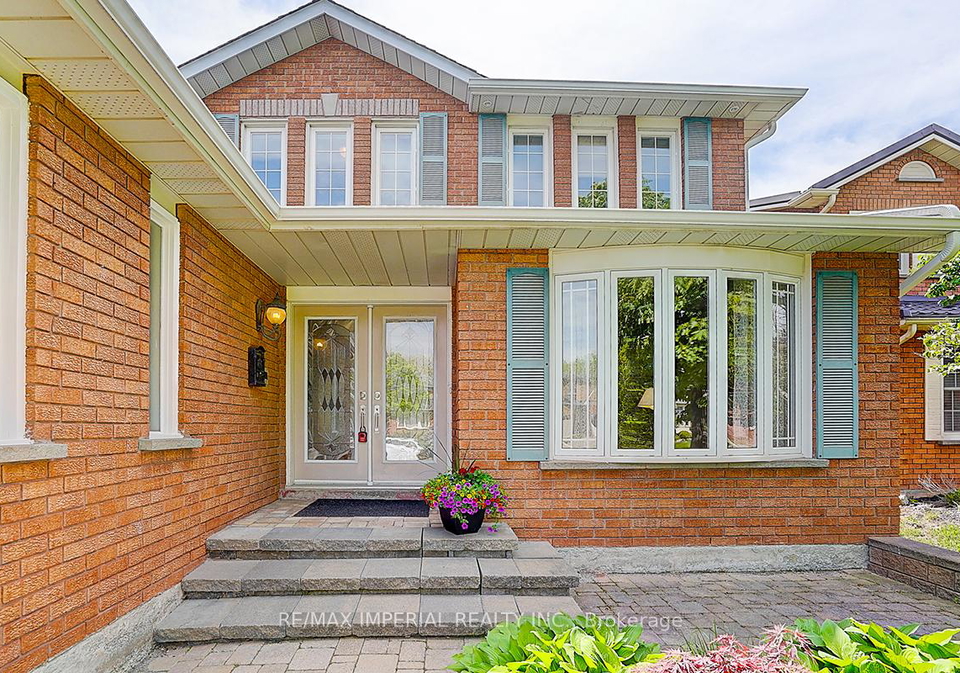 1407-greenridge-circle-oakville-ontario-w12161228