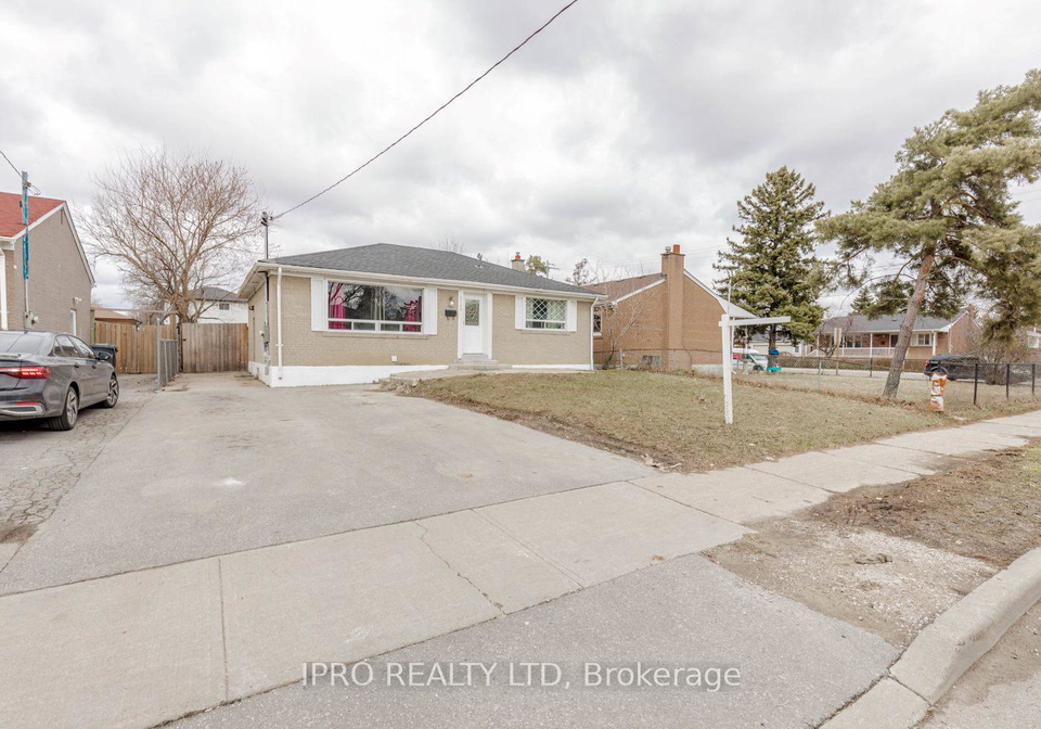 3299-etude-drive-mississauga-ontario-w12161352