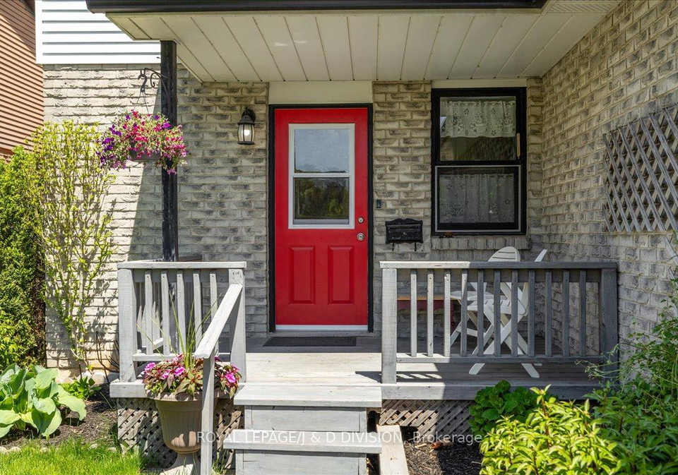 595-holly-avenue-milton-ontario-w12161538