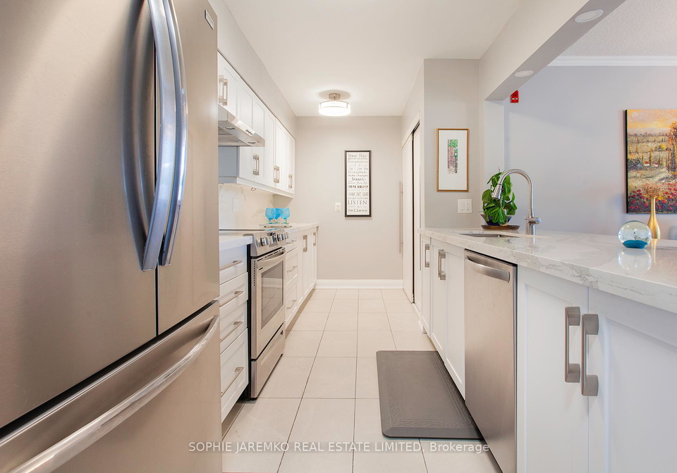 22-southport-street-toronto-ontario-w12161845