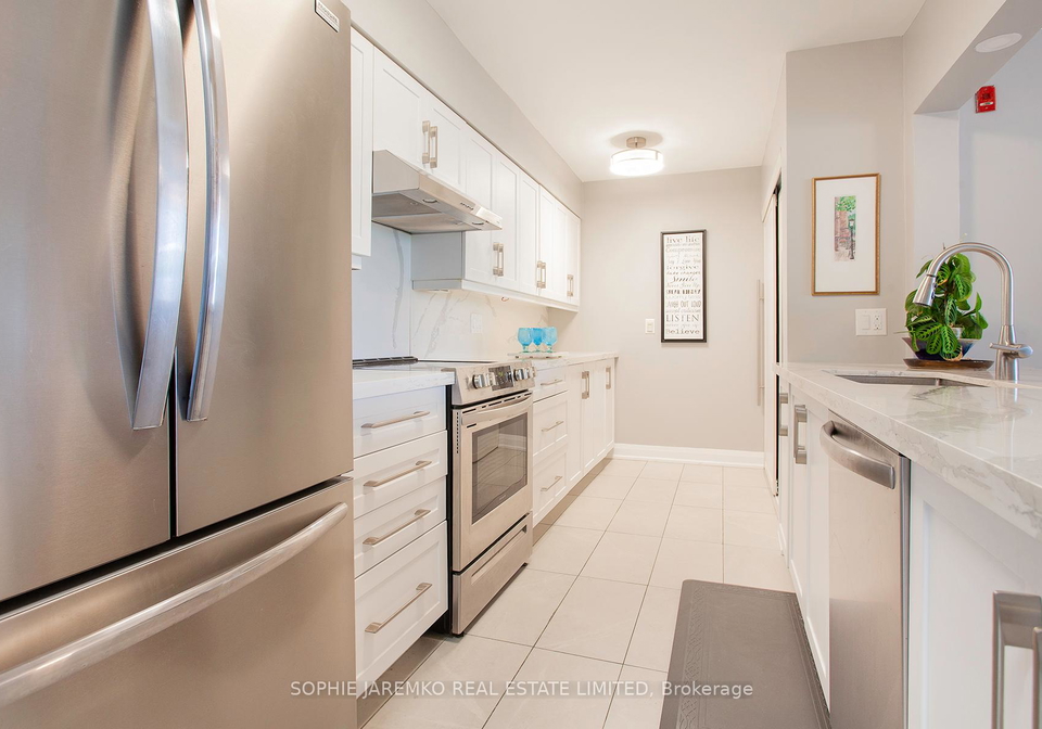 22-southport-street-toronto-ontario-w12161845