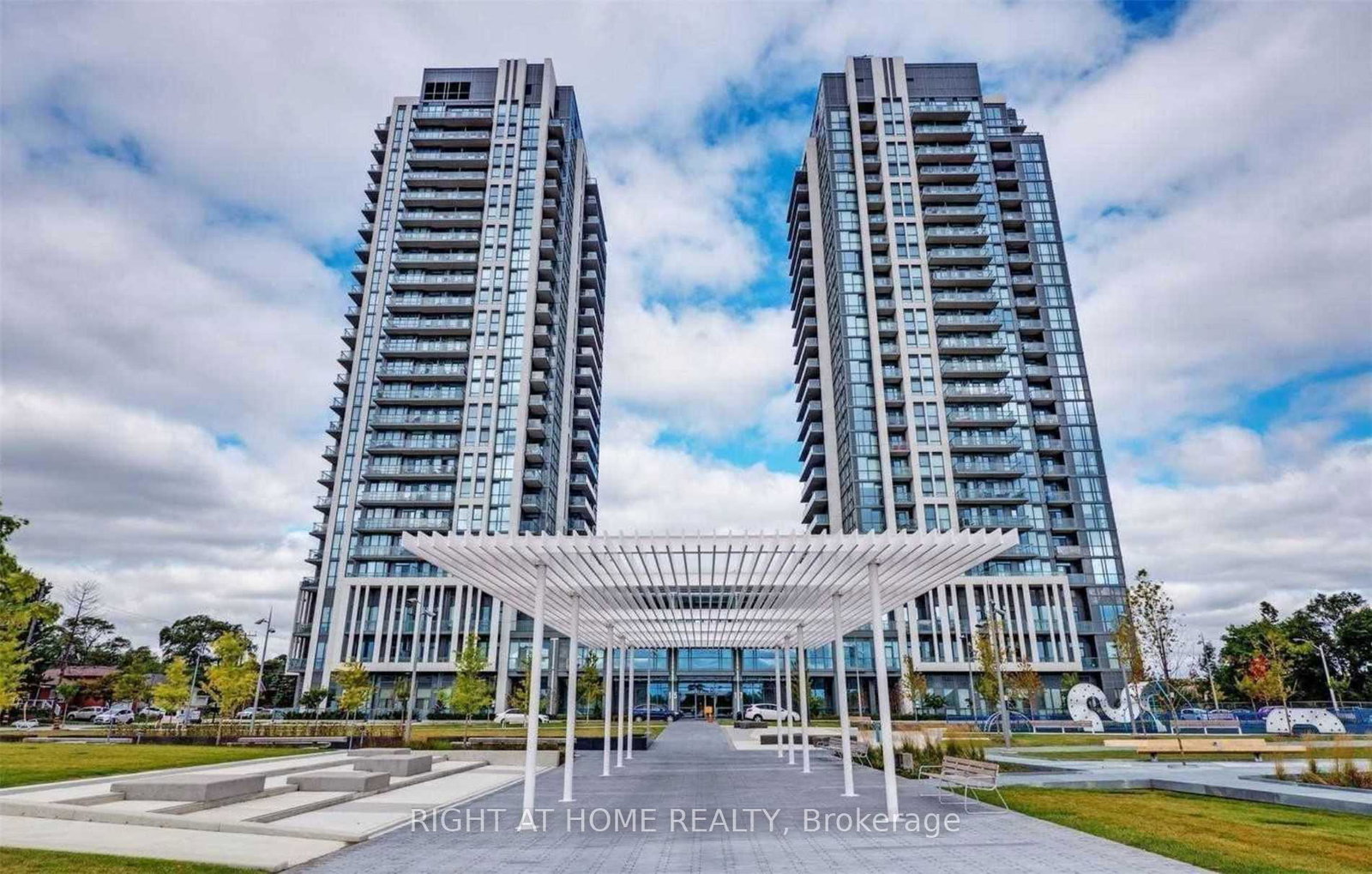 15-zorra-street-etobicoke-ontario-w12161948