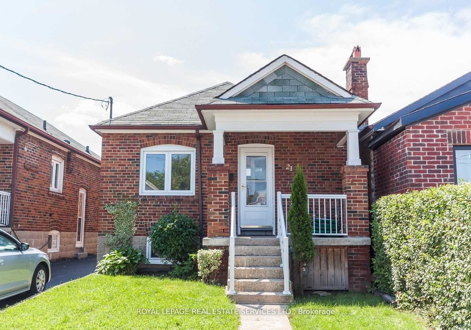 21-belgravia-avenue-north-york-ontario-w12163099
