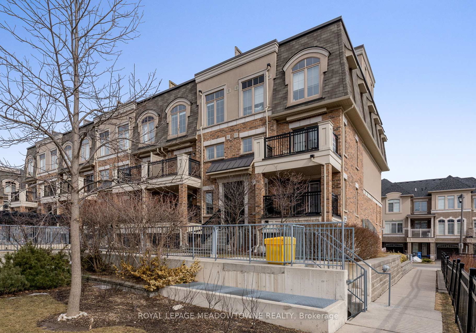 2441-greenwich-drive-oakville-ontario-w12163618