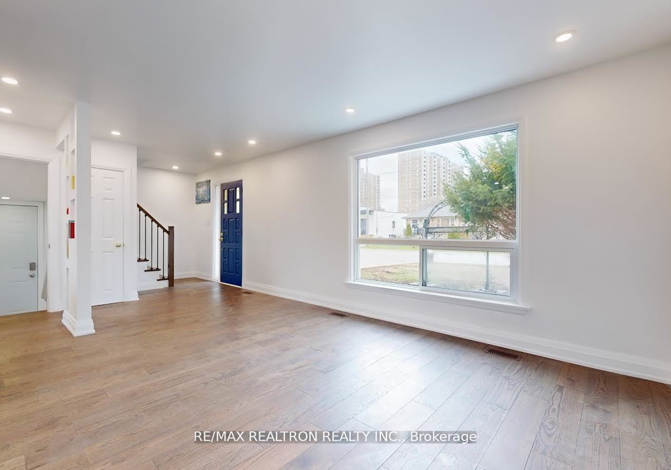 43-beckett-avenue-north-york-ontario-w12163653