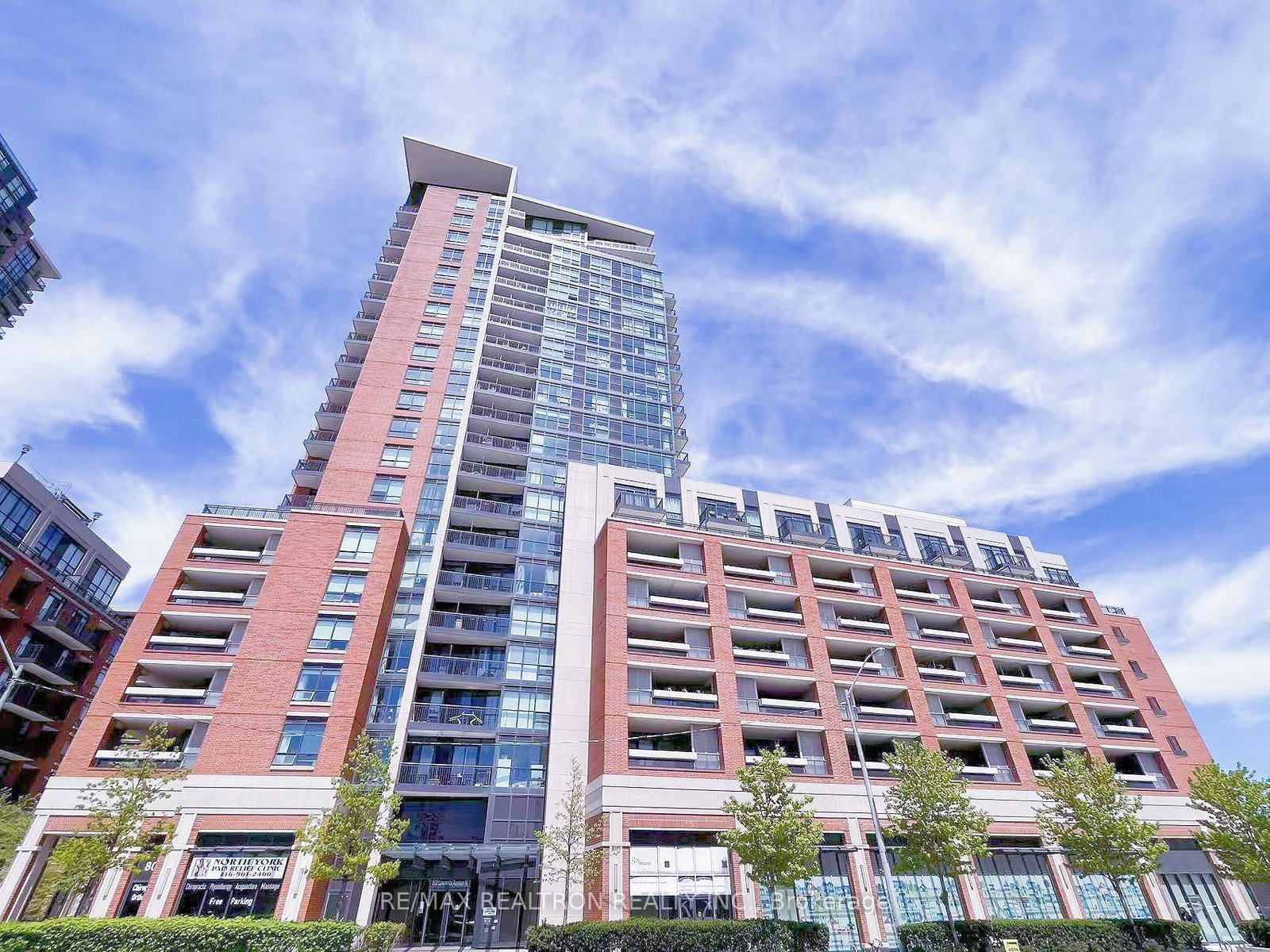800-lawrence-avenue-w-north-york-ontario-w12164233