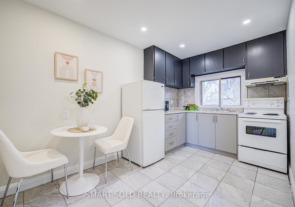 1366-davenport-road-toronto-ontario-w12164365