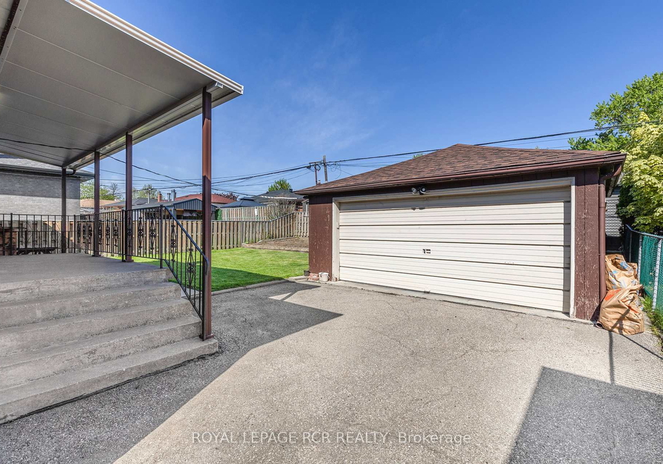 26-ludstone-drive-etobicoke-ontario-w12164412
