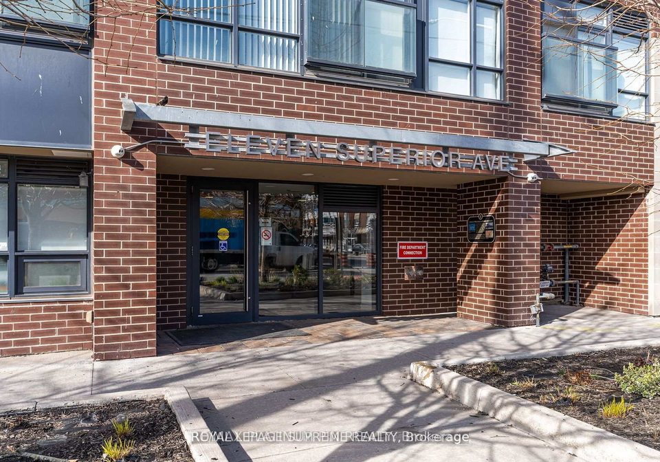 11-superior-avenue-etobicoke-ontario-w12164901