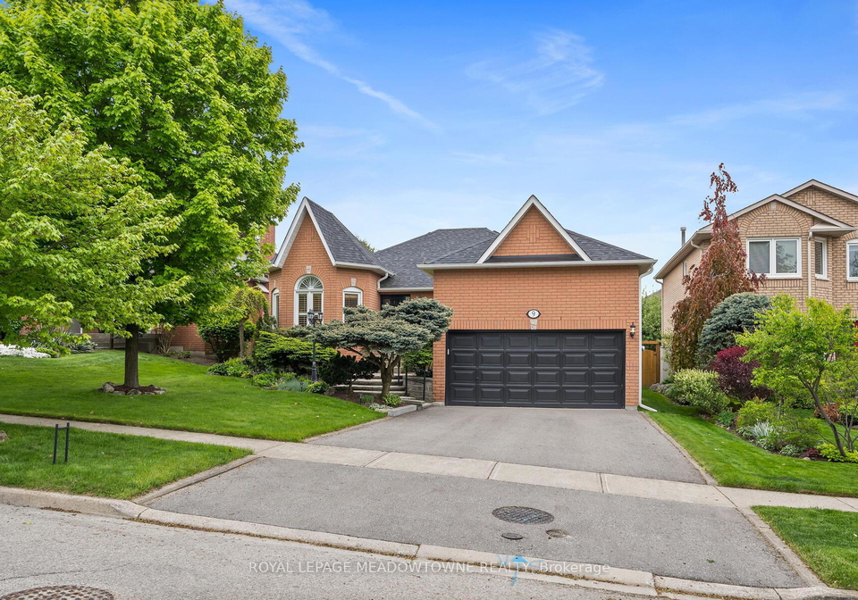 9-gollop-crescent-halton-hills-ontario-w12165256