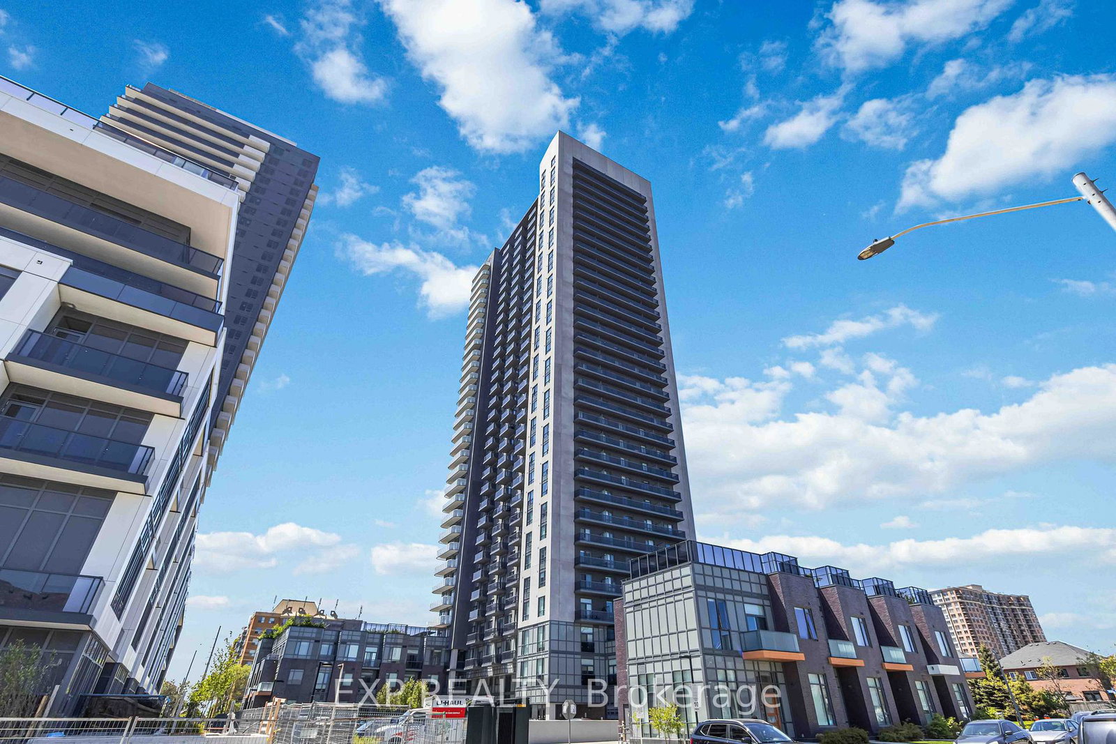 8-nahani-way-mississauga-ontario-w12165340