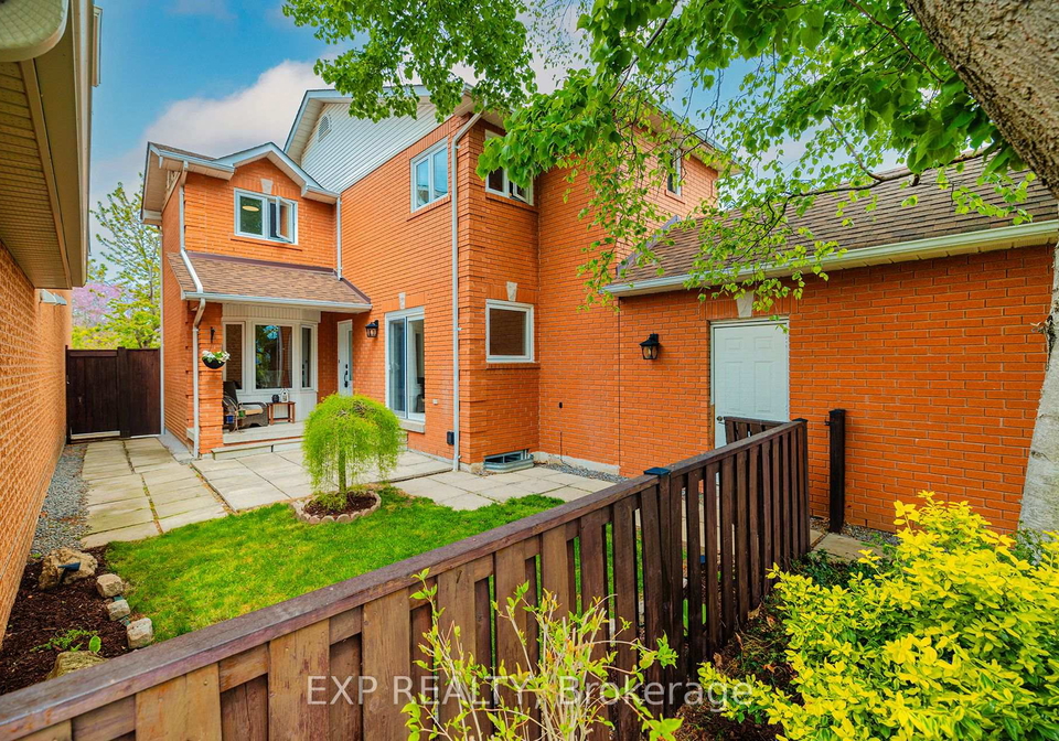 172-queen-street-w-mississauga-ontario-w12165538