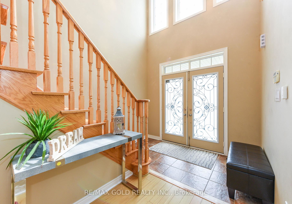 35-amaranth-crescent-brampton-ontario-w12165913