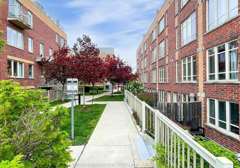 25-elsie-lane-toronto-ontario-w12165963