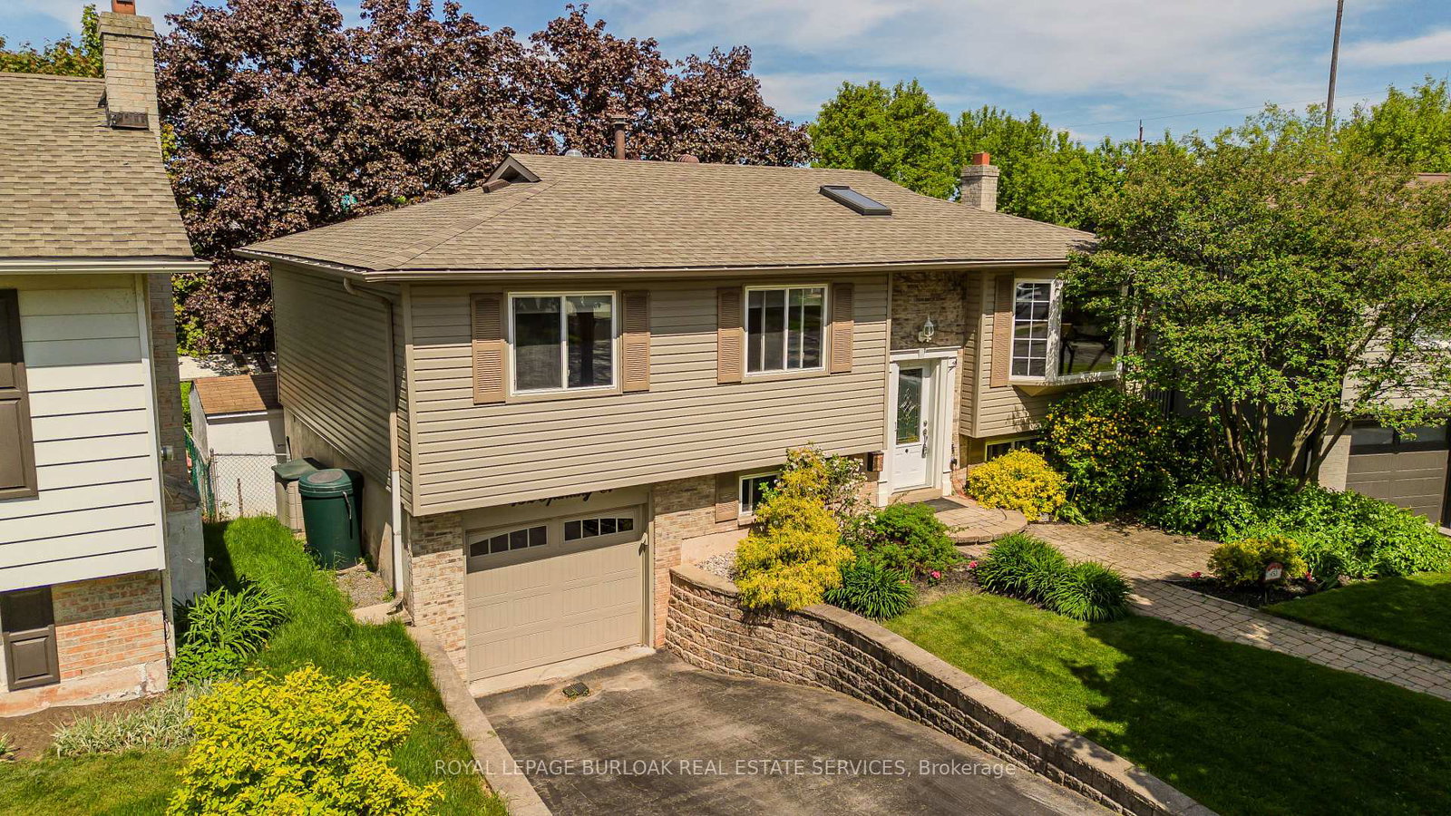 452-sparling-crescent-burlington-ontario-w12166041