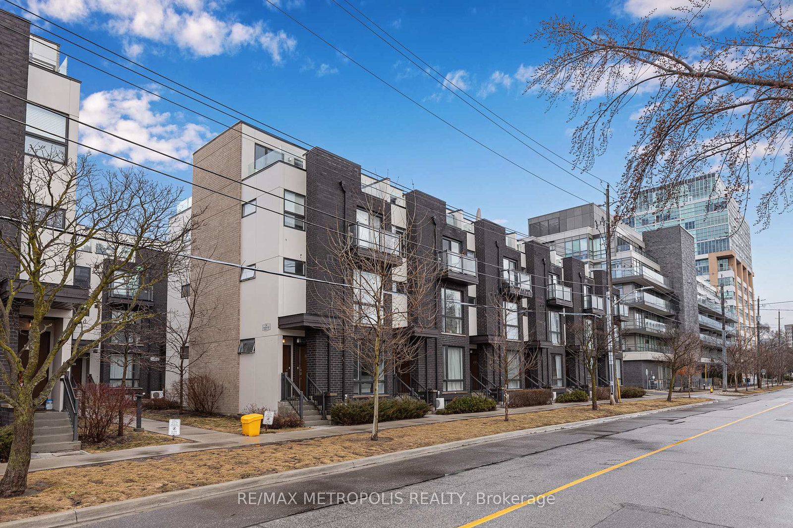 24-fieldway-road-etobicoke-ontario-w12166166
