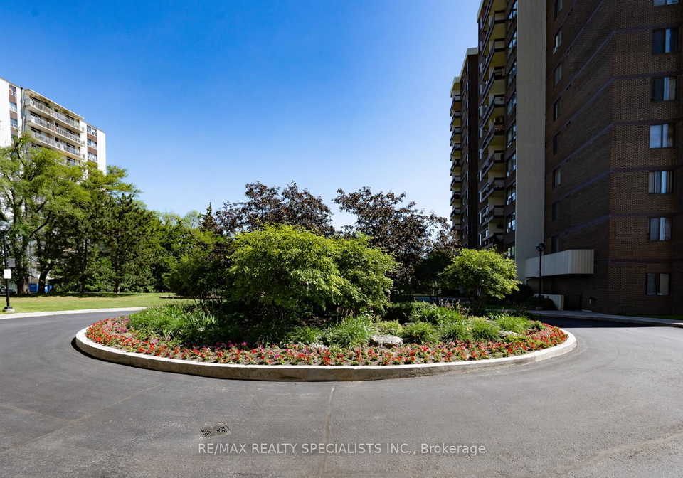 2556-argyle-road-mississauga-ontario-w12166198