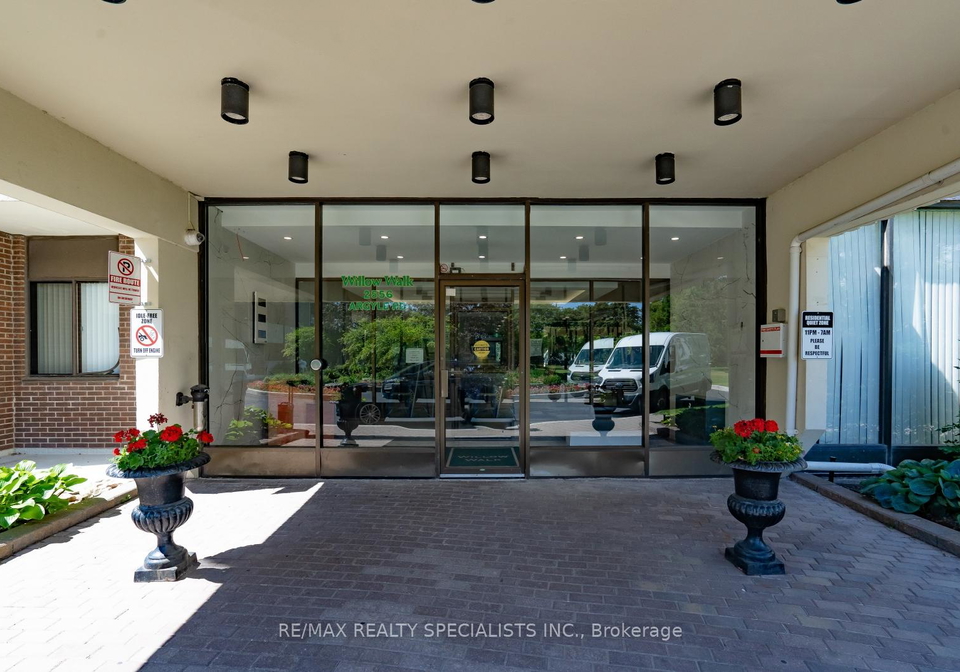 2556-argyle-road-mississauga-ontario-w12166198
