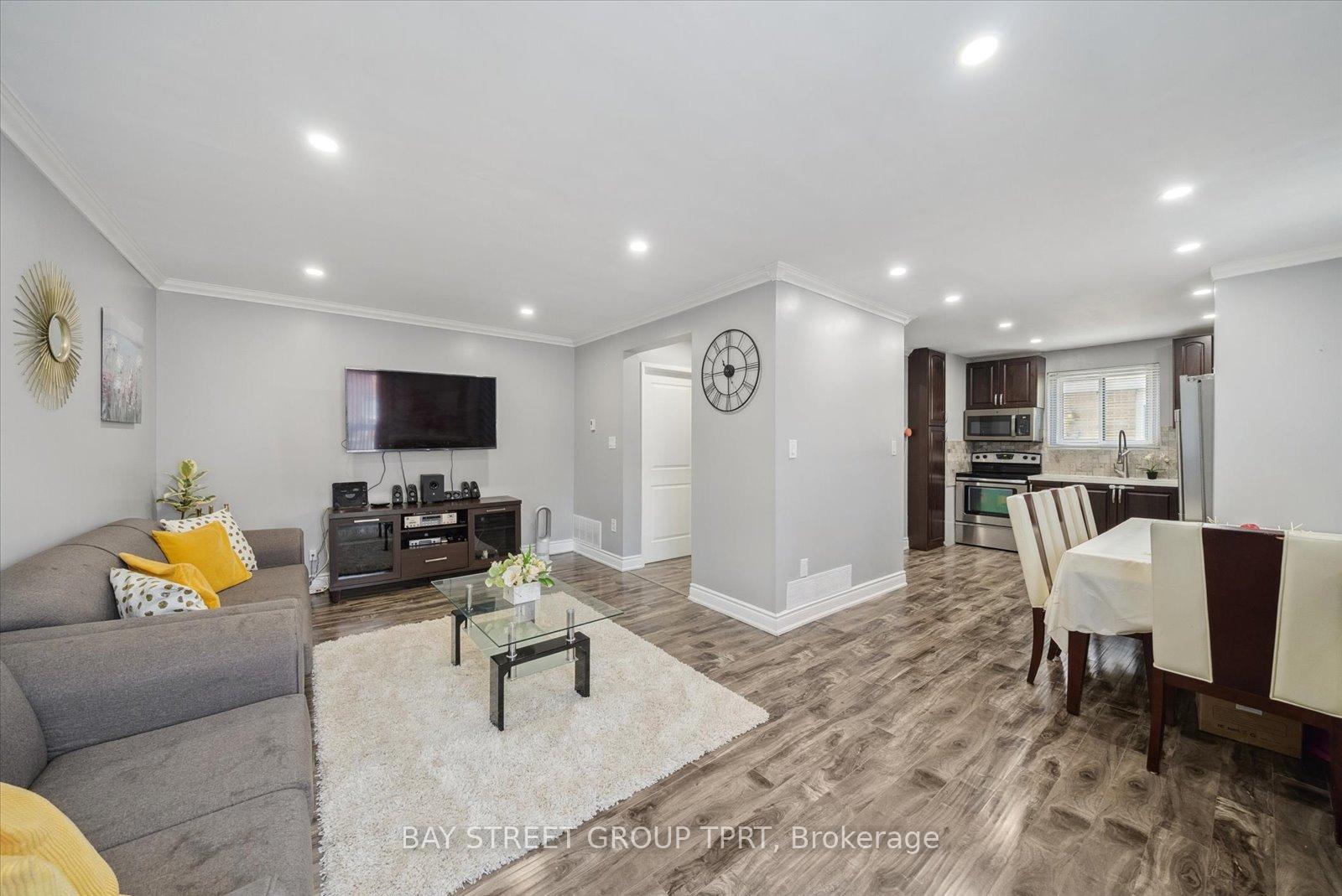 16-bur-oak-way-york-ontario-w12166294