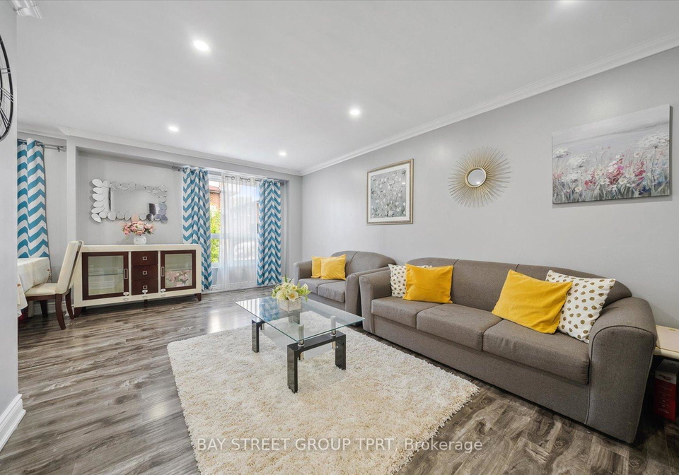 16-bur-oak-way-york-ontario-w12166294