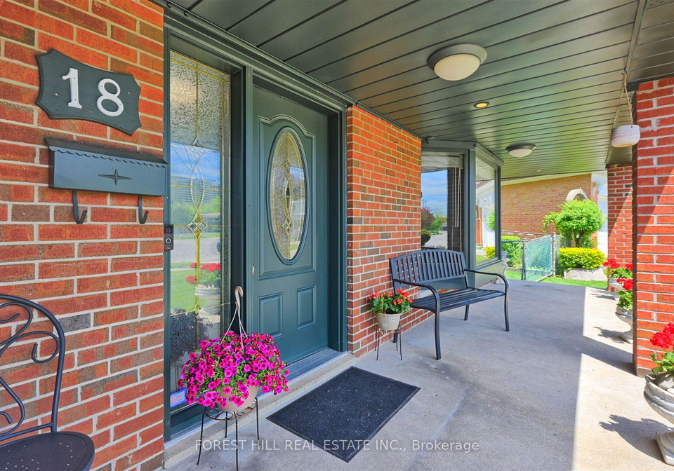 18-kinnie-court-york-ontario-w12166321