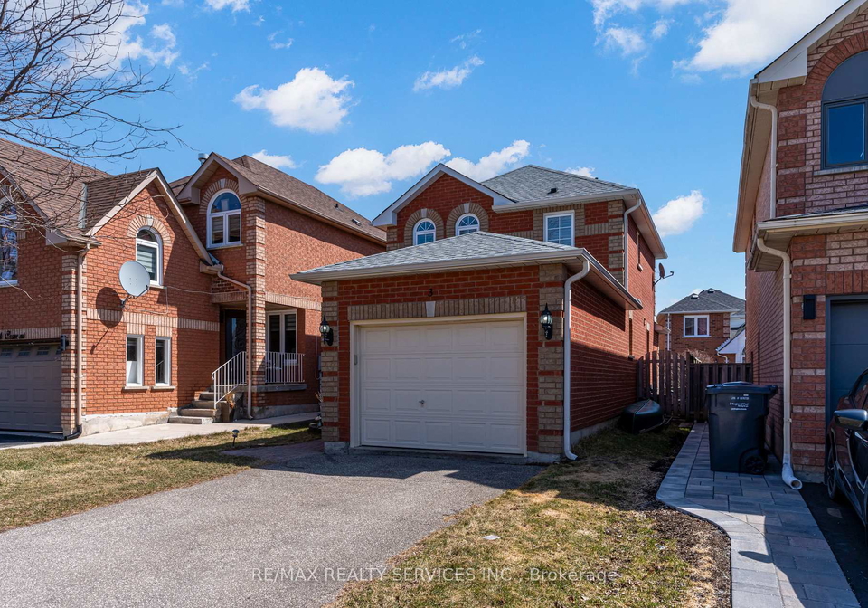 3-white-tail-crescent-brampton-ontario-w12166829