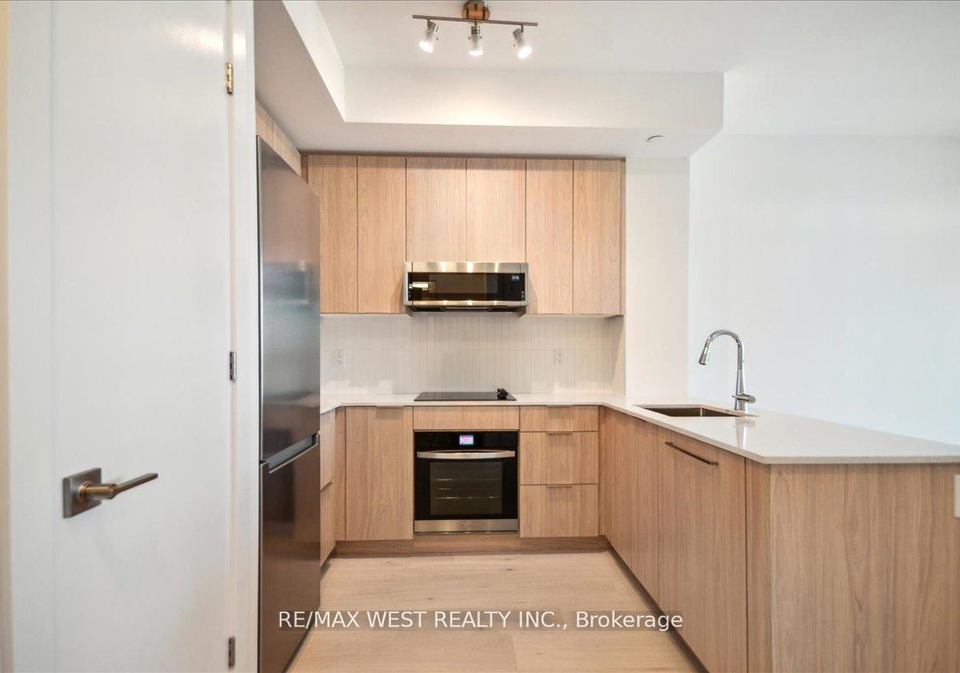 2501-saw-whet-boulevard-oakville-ontario-w12166929