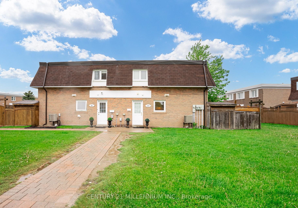 33-town-house-crescent-brampton-ontario-w12167529