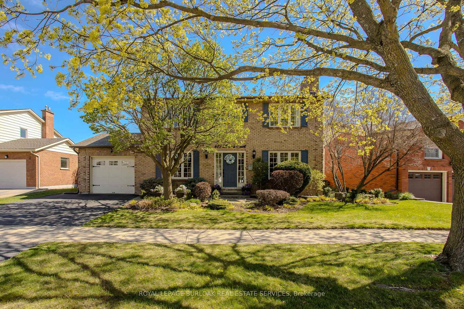 623-barons-court-burlington-ontario-w12167596
