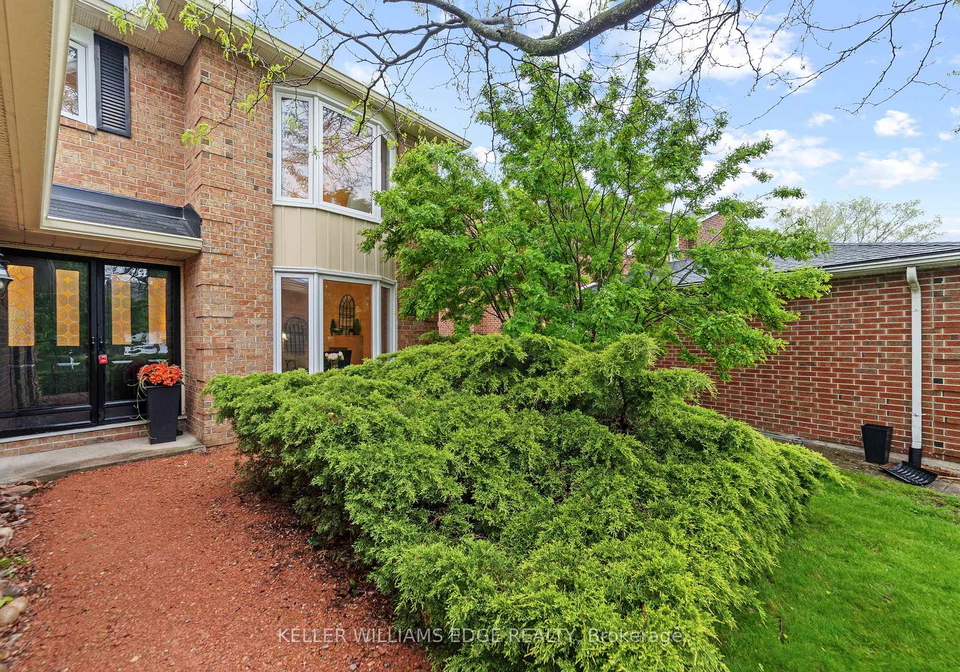 2095-fallingbrook-court-burlington-ontario-w12167721