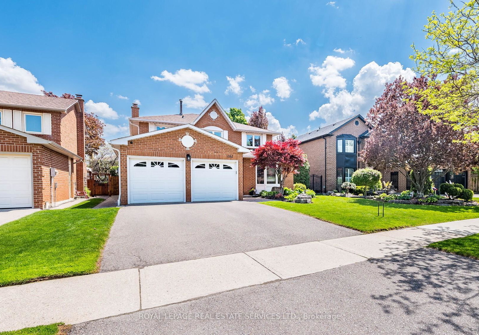 1532-lovelady-crescent-mississauga-ontario-w12168035