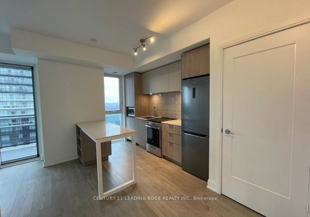 70-annie-craig-drive-etobicoke-ontario-w12168702