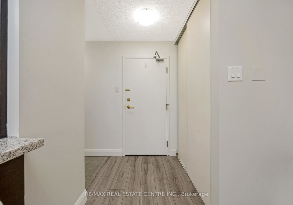 4185-shipp-drive-mississauga-ontario-w12168743