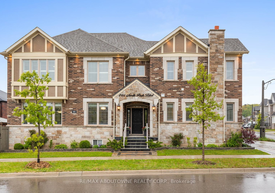 201-north-park-boulevard-oakville-ontario-w12168924