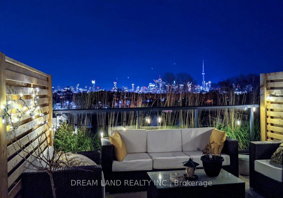 35-wabash-avenue-toronto-ontario-w12169908