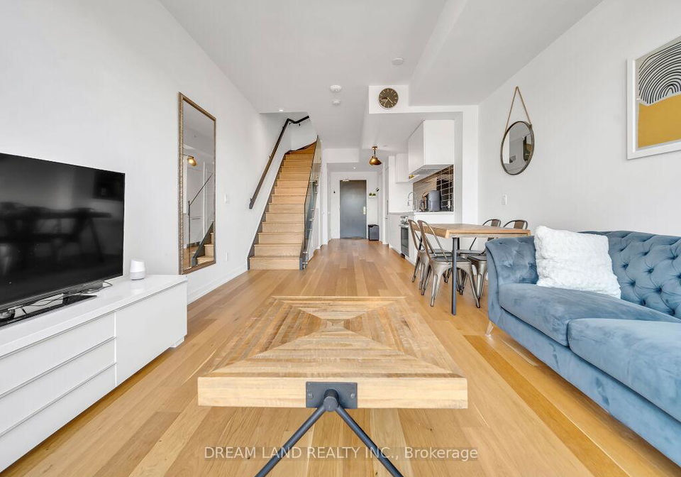 35-wabash-avenue-toronto-ontario-w12169908
