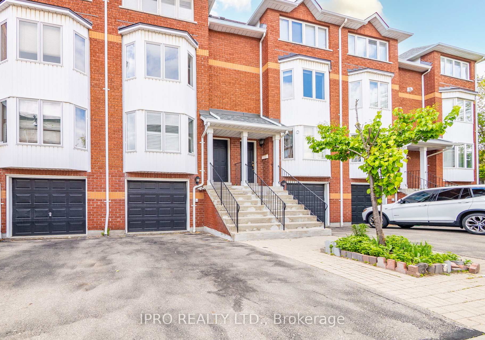 43-agnes-street-mississauga-ontario-w12170047
